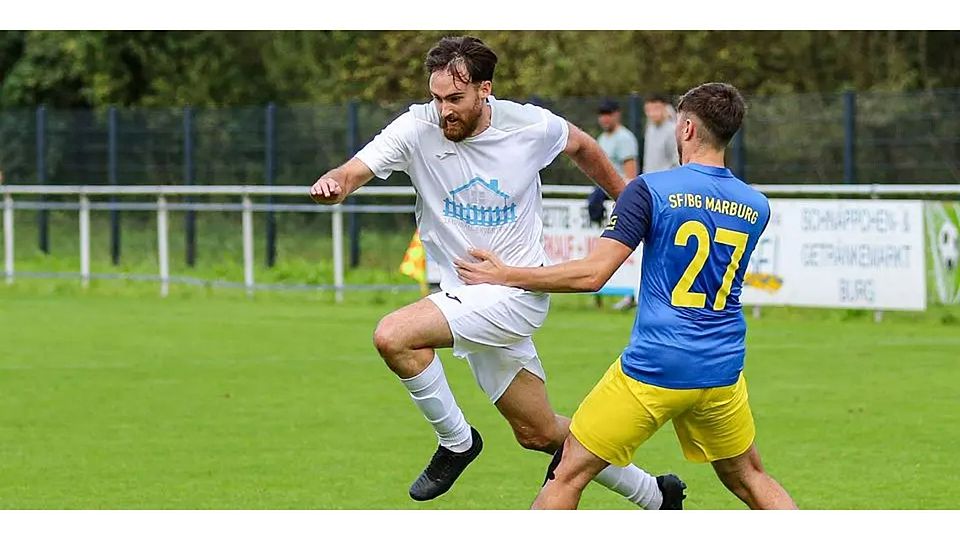 Philipp Dapper (links) hatte unter anderem das 2:3 für Burg auf dem Fuß. (Archivfoto) © Lorenz Pietzsch