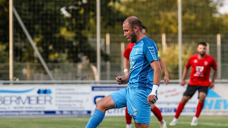 Tor des Tages: Christoph Traub traf in der 64. Minute und bescherte der Karlsfelder Eintracht damit drei extrem wichtige Punkte.