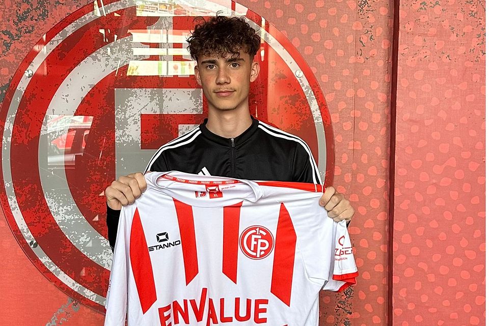 Fabian Stahl wechselt von der U19 des FC Ingolstadt zu den Dreiflüssestädtern 