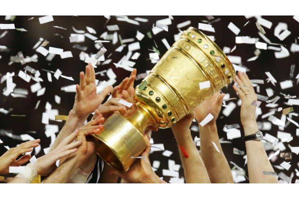 In den Spielen um den DFB-Vereinspokal der Frauen und Männer sind im Fall einer Verlängerung ab sofort insgesamt vier Einwechslungen möglich.Foto: Getty Images