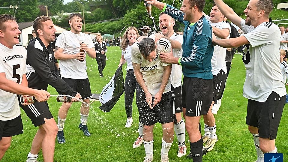 Der SV Rathsmannsdorf hat geschafft: auf den allerletzten Drücker!