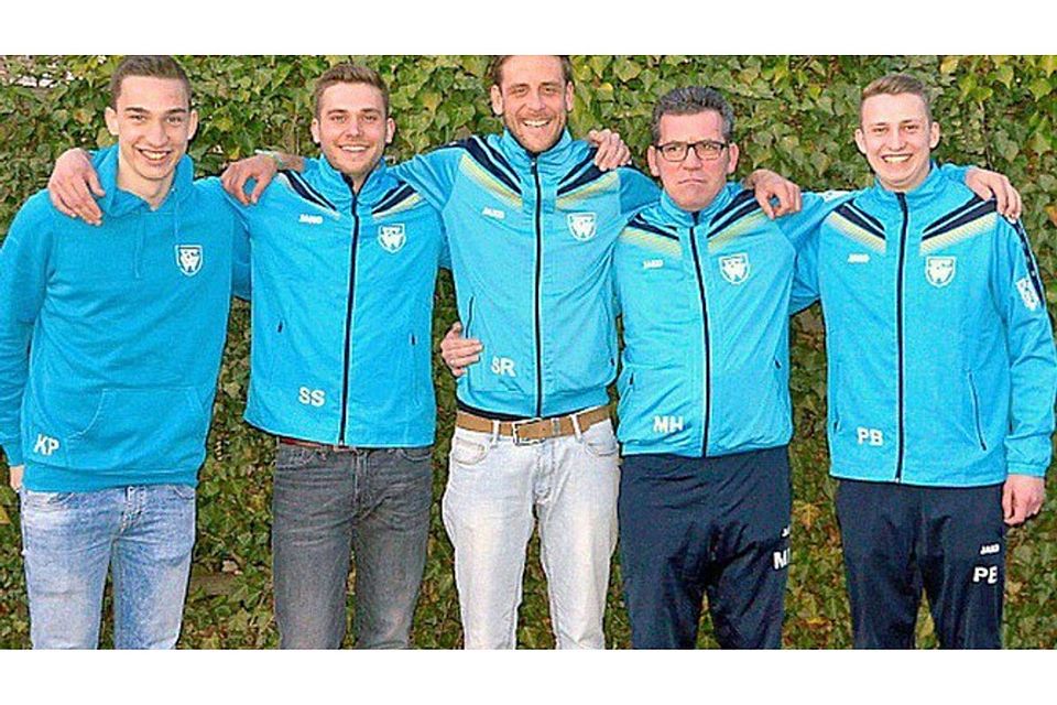 Das neue Jugendleiterteam des FC Wacker Biberach: (von links) Kevin Popp, Simon Schulze, Stefan Reich, Markus Häußler und Philipp Bohms. Auf dem Bild fehlt Andreas Krämer.  Foto: Privat