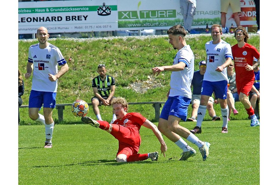 Zumindest gekämpft haben die Gilchinger (am Ball Jonas Engelhardt) beim abstieggefährdeten SV Ohlstadt.