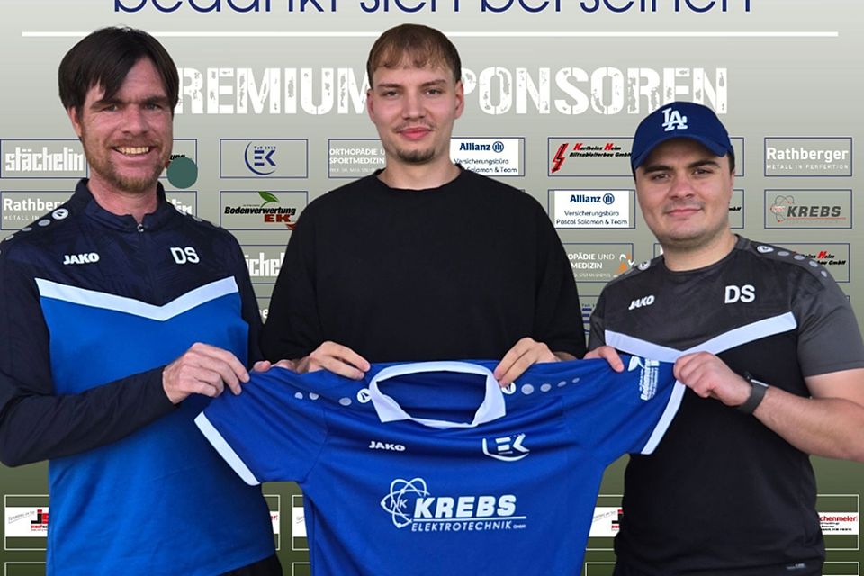 Von links: Trainer Daniel Slabi, Neuzugang Pablo Maier und Trainer Daniel Stöcklein | Foto: Verein Von links: Trainer Daniel Slabi, Neuzugang Pablo Maier und Trainer Daniel Stöcklein | Foto: Verein