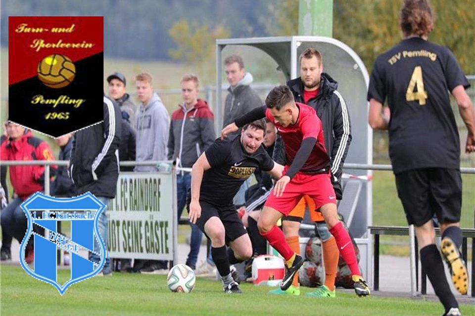 Der TSV Pemfling (in schwarz) – hier im Spiel gegen den 1. FC Raindorf - bringt den Kreisklassen-Platz in die Ehe mit dem FC Katzbach ein Foto: Simon Tschannerl