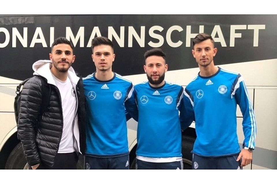 Vier für Deutschland: Memos Sözer, Aytürk Gecim, Hakan Erdem und Videoje Matic (v.l.) bei der Nationalmannschaft. Foto: Bentrup