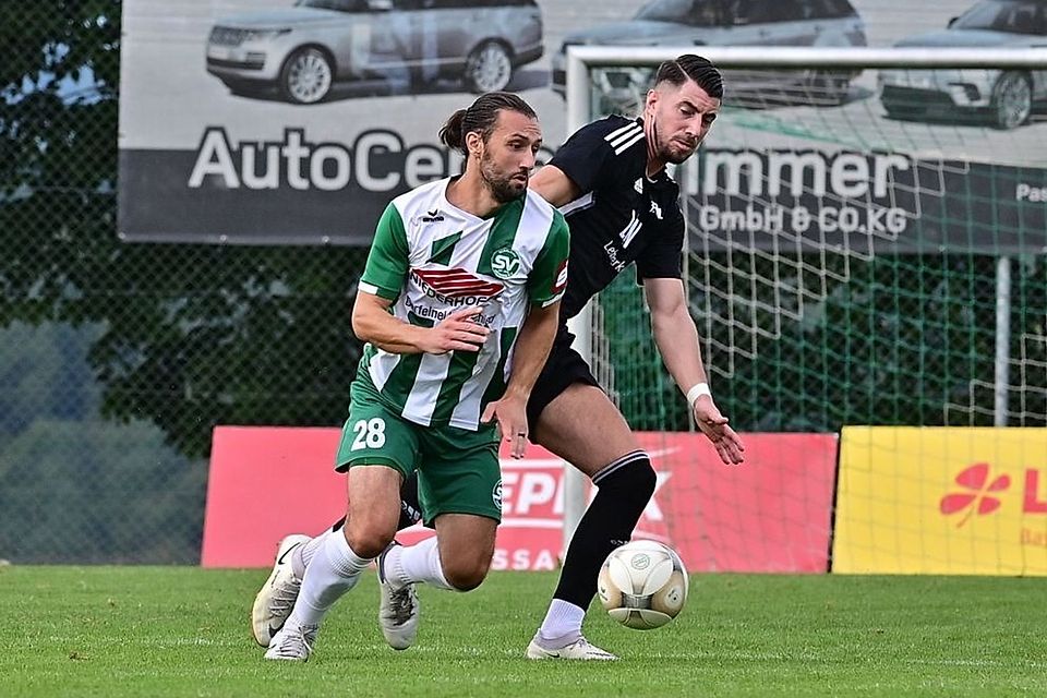 Neuzugang Dragan Trkulja (rechts) lief mit dem FC Memmingen bei der 1:5-Schlappe beim SV Schalding-Heining zu oft nur hinterher.
