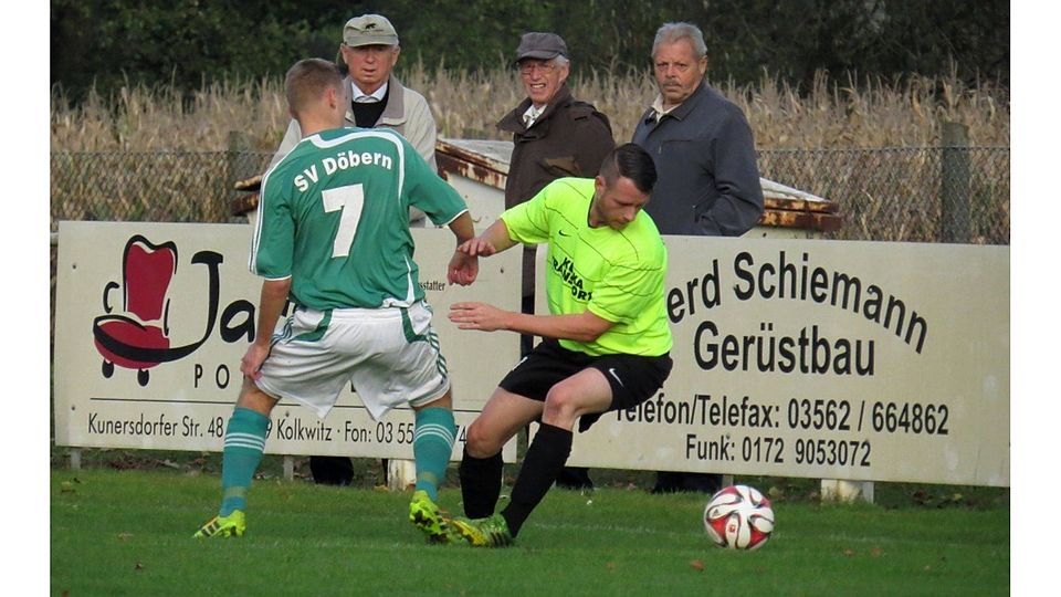 Kunersdorfs Steffen Klisch (r.) war gegen den Kahrener SV gleich dreifach erfolgreich. F: Voigt
