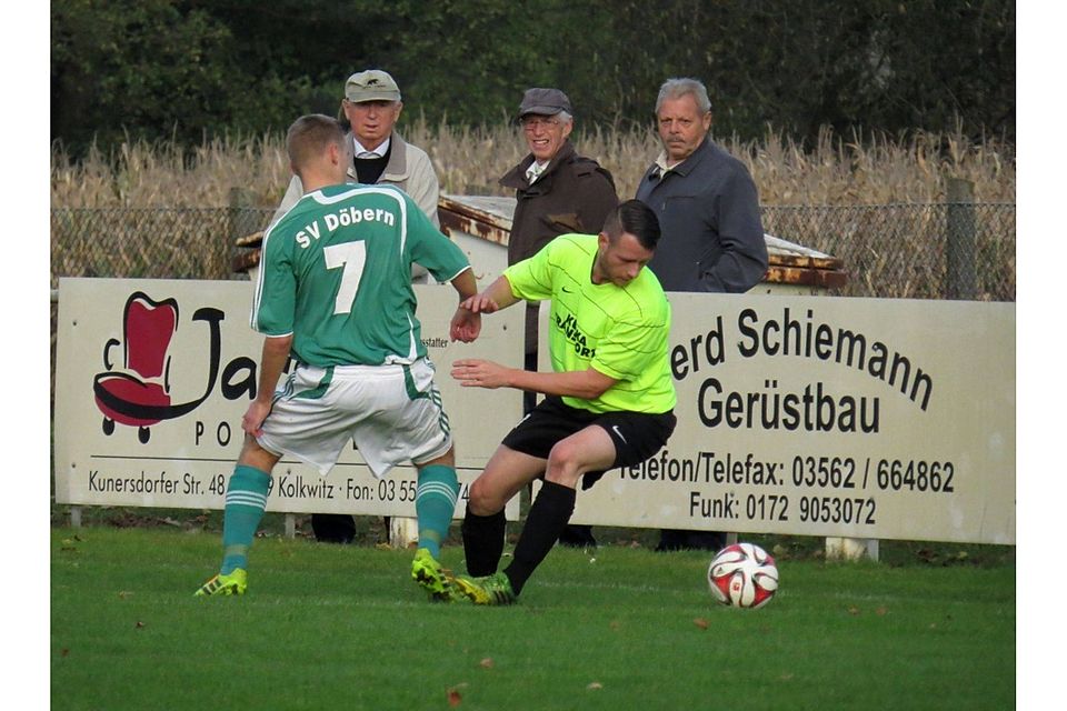 Kunersdorfs Steffen Klisch (r.) war gegen den Kahrener SV gleich dreifach erfolgreich. F: Voigt