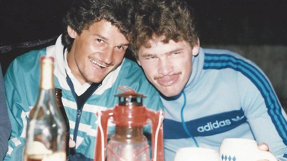 Hans-Hermann Eder (links) und Siegfried Wilhelm, zwei wichtige Bestandteile der TSV-Bezirksliga-Elf, waren wie die übrigen Teammitglieder beste Freunde.