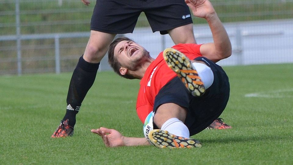 Am Boden: Zuletzt sorgten Niederlagen und Verletzungsproblemen für Sorgen bei TuRa Niederhöchstadt. Archivfoto: Jörg Schulz