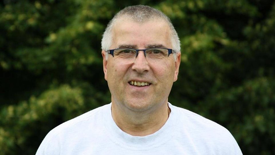 VfB Trainer Heinrich Reitz überraschte mit seinem Team in den Spielen der Gruppenliga Vorrunde.