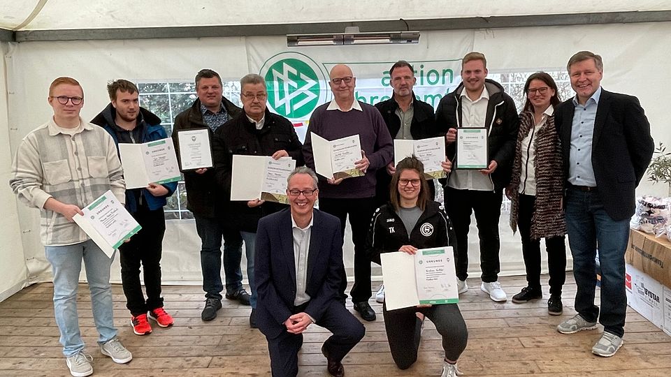 Der Kreis Kempen-Krefeld hat verdiente Ehrenamtler ausgezeichnet.