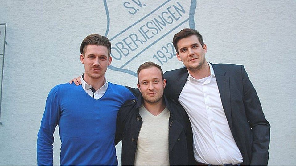 Das B-Ligateam des SV Oberjesingen ist ihre erste Trainerstation im Aktivenbereich (von links): Andreas Gusenbauer, Daniel Wahnsiedler und Julian Weidinger Foto: Gauß