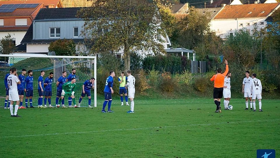 Zahlreiche Torraumszenen und acht Treffer gab es beim 5:3 der SG Saartal gegen die SG Igel-Liersberg.