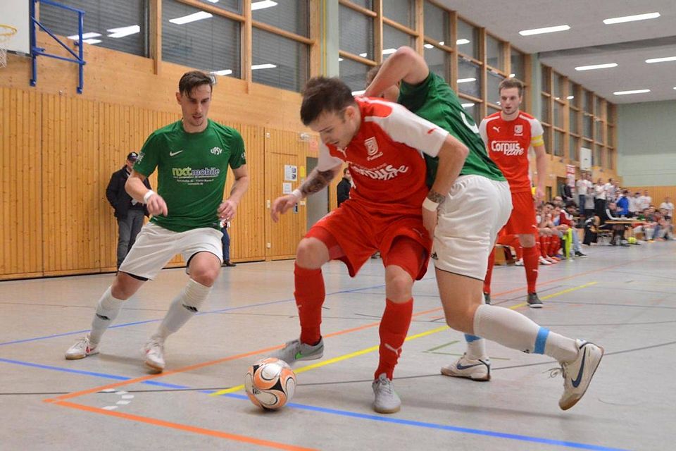 Im Finale um die bayerische Futsal-Krone kommt es zur Neuauflage zwischen dem Jahn ( in rot) und Bayreuth. F: Mühlsteff