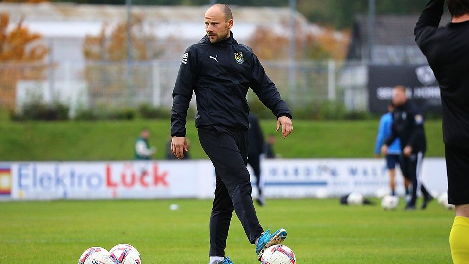 Aufs Highlight gegen die Münchner Löwen folgt der Ligaalltag für Spielertrainer Friedrich Lieder und den FC Amberg.