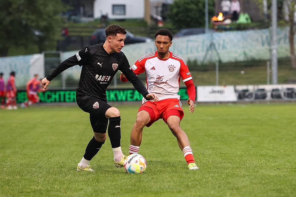 Drei Saisons spielte Tobias Steer in der Regionalliga, unter anderem gegen den FC Bayern München II. Drei Saisons spielte Tobias Steer in der Regionalliga, unter anderem gegen den FC Bayern München II.