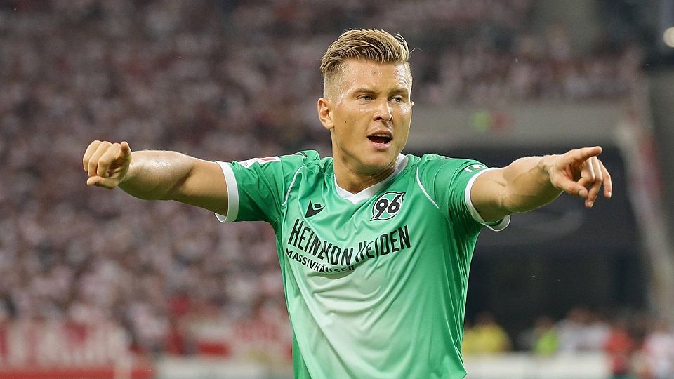 Matthias Ostrzolek hilft dem VfB Hallbergmoos: Der Ex-Profi geht in den Abstiegskampf der Bayernliga Süd.