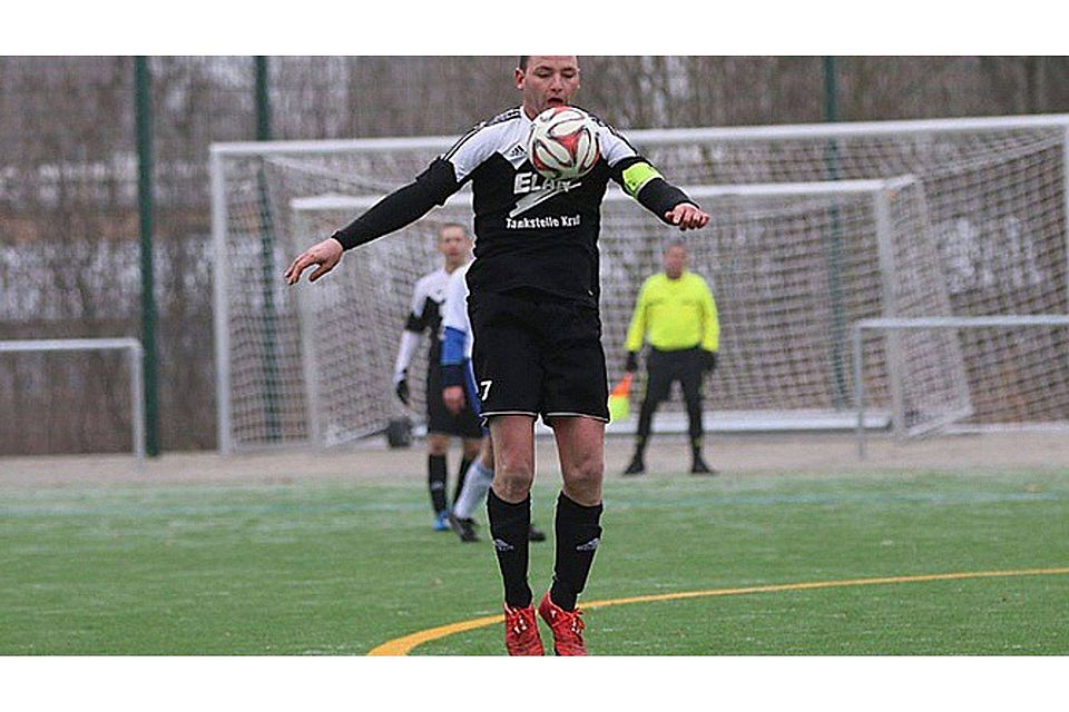 Dennis Moldenhauer, Kapitän der 1. Männermannschaft der SG Mildenberg 23, traf in Windeseile eine Entscheidung und verzichtete auf den Elfmeter. F: FORZA Bernau
