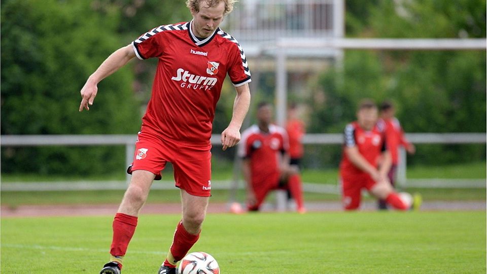 Sebastian Pleintinger wird in der kommenden Saison in einer Doppelfunktion unterwegs sein: als Spieler und Co-Trainer der SpVgg Hankofen. F: Leifer
