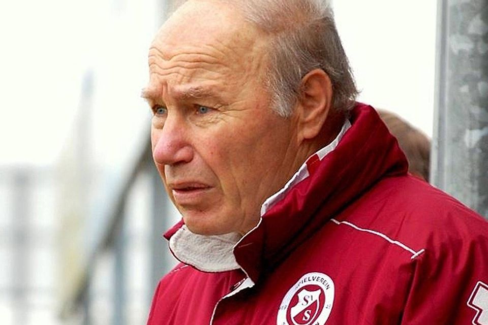 Karsten Wettberg hält noch Ausschau nach einer zweiten Verstärkung im Defensivbereich. F: Leifer