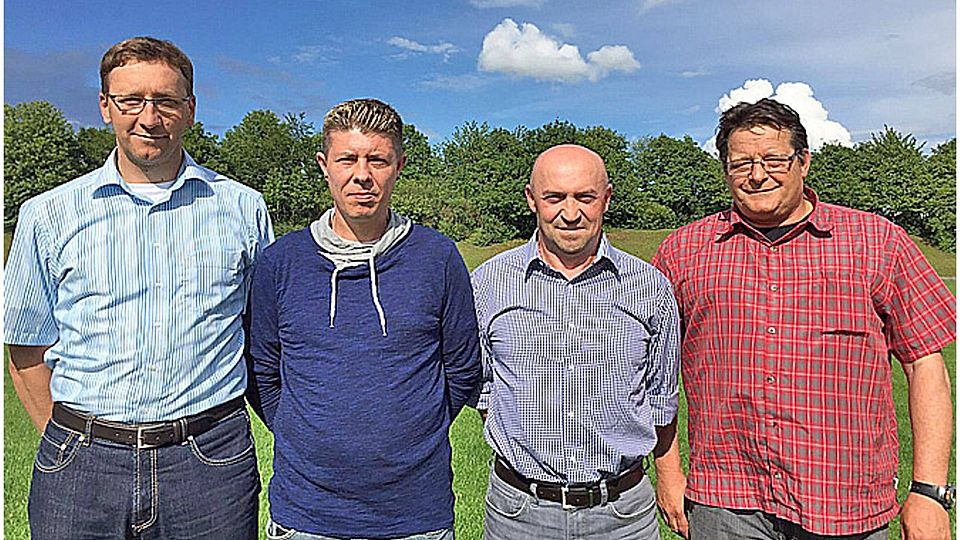 Die SG-Verantwortlichen mit ihren neuen Trainern (von links): Stefan Schaufelberger, Mario Janic, Carol Kele und Rainer Birkhahn.  Foto: sgbm