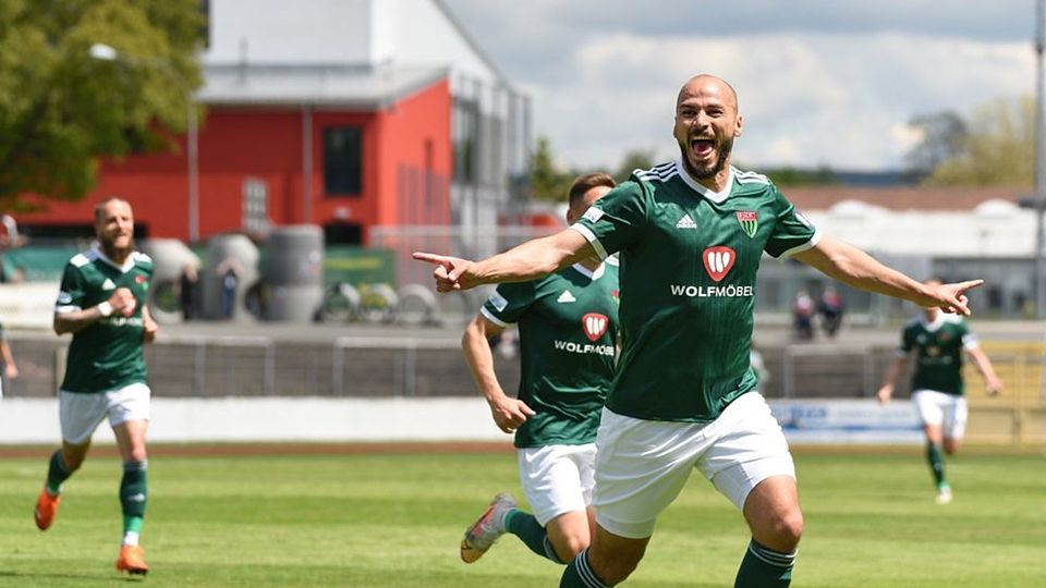 Adam Jabiri traf für den 1. FC Schweinfurt zweimal gegen die SpVgg Bayreuth.
