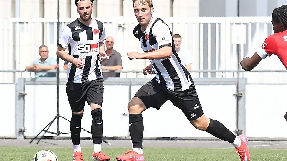 Der SC Peckeloh holte gegen den SC RW Maaslingen ein 1:1-Remis und verkürzte damit sogar den Rückstand auf die Spitze,