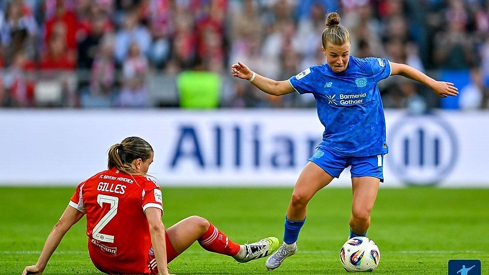 Bayers Fußballerinnen siegen in Jena.
