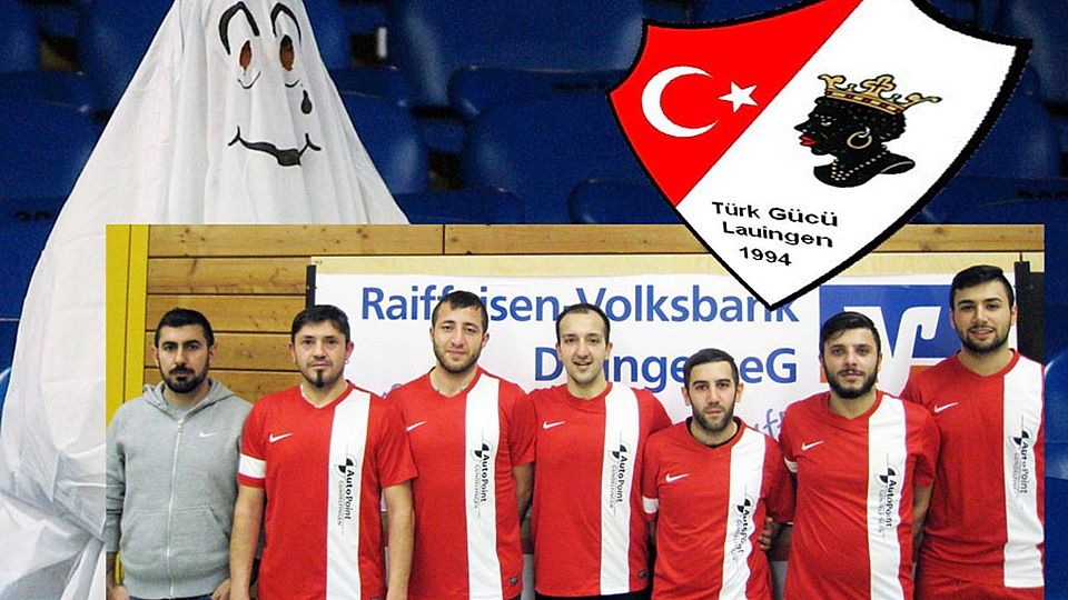 Wollen bei Türk Gücü Lauingen mithelfen, das Abstiegsgespenst noch zu vertreiben (von links): Vorstandsmitglied Yakup Kaya, Coach Sükrü Hayda, Yusuf Karakurt, Murat Güngör, Nuh Arslan, Emre Ugur und Volkan Karadavut.