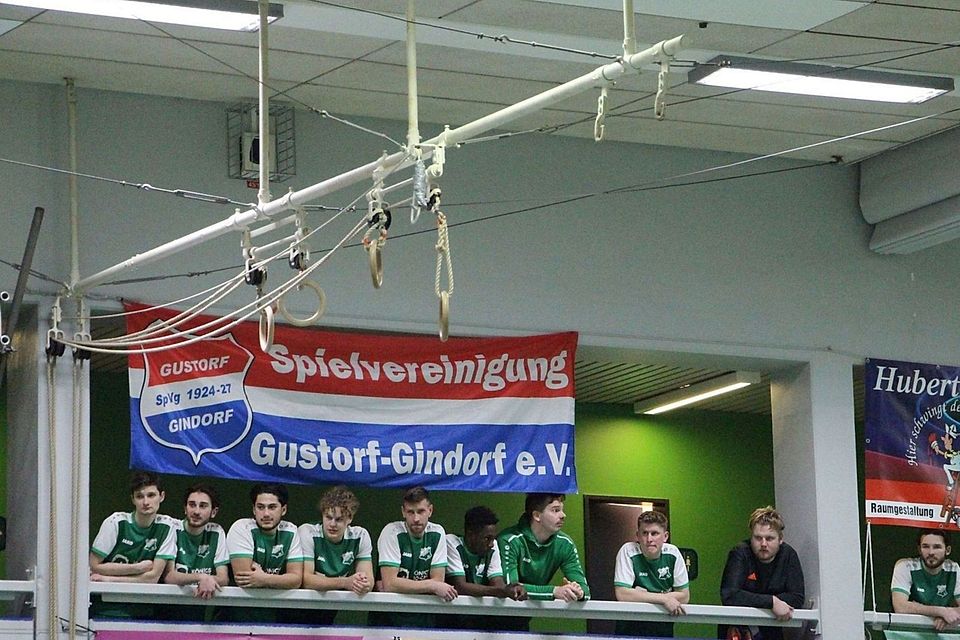 Am Freitag greift die ausrichtende SpVg Gustorf-Gindorf ins Turnier ein.