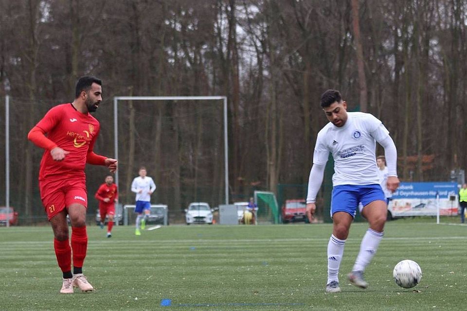 Muhammet Ali Özel (links) verlässt den FC Nieheim.