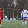 Muhammet Ali Özel (links) verlässt den FC Nieheim.