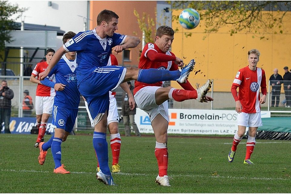 <b>F: Hedler</b> <b>F: Hedler</b>