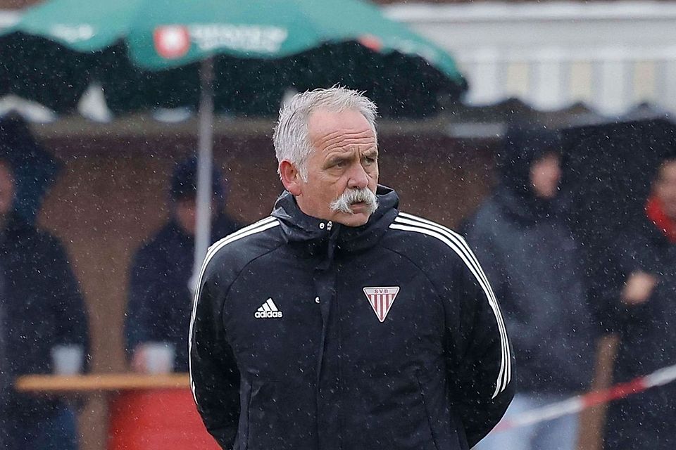 Mike Probst musste mit dem SV Bruckmühl ins Elfmeterschießen.