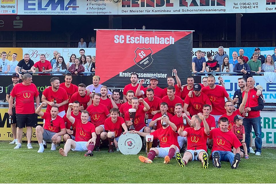 Es ist vollbracht: Der SC Eschenbach grüßt als frischgebackener Meister der Kreisklasse West.