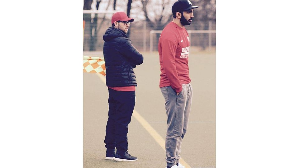 Coach Deniz Yalcinkaya (rechts) freut sich darauf, dass die Liga bald wieder losgeht . Foto: D.Yalcinkaya