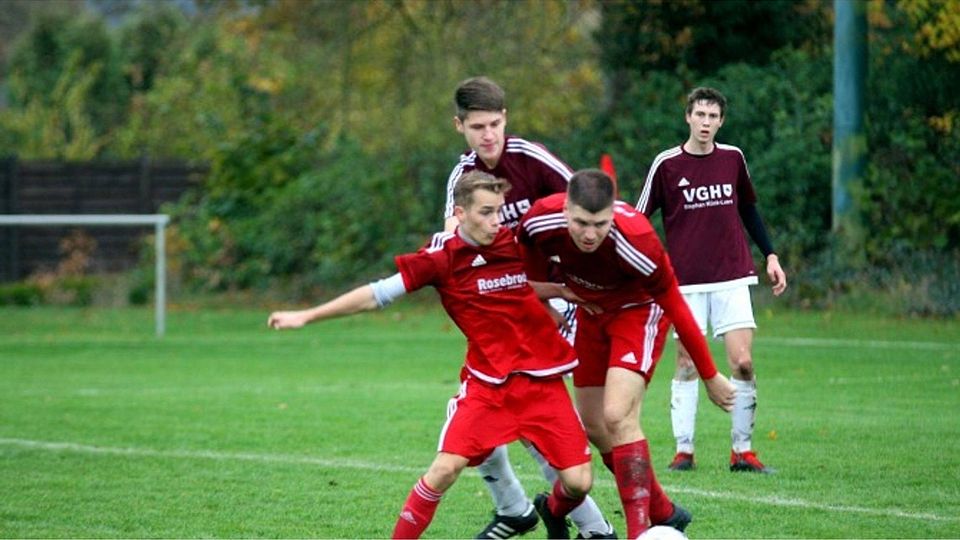 Der 20-jährige Neuzugang Bent-Niklas Otten (links) – hier mit seinem Mitspieler Lasse Rosebrock – spielte eine famose Hinrunde. Foto: Krause