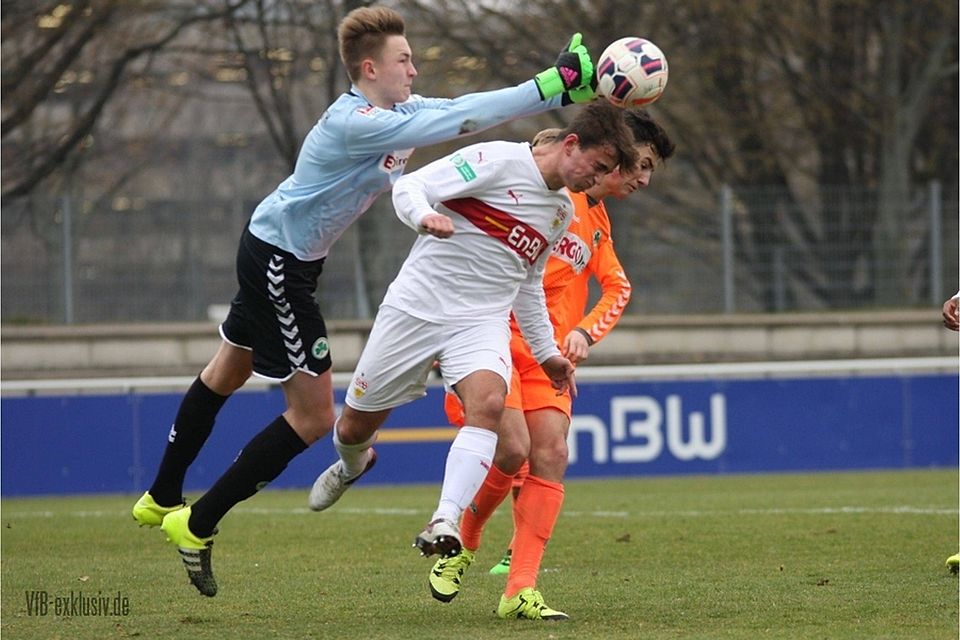 Die B-Junioren des VfB Stuttgart setzten sich in einem umkämpften Spiel gegen die SpVgg Greuther Fürth durch.Foto: Lommel