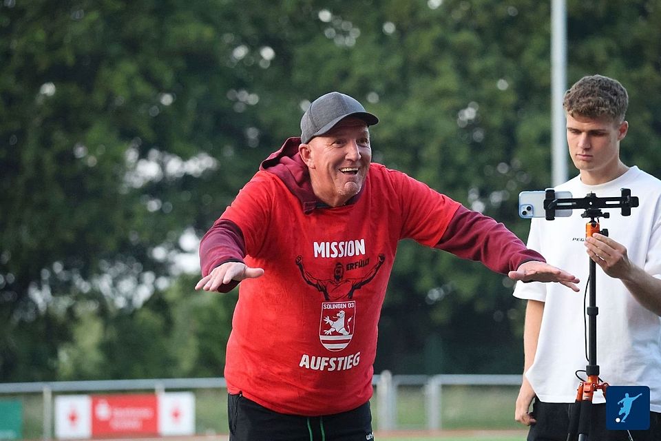 Sportdirektor Peter Resvanis im FuPa-Gespräch. 