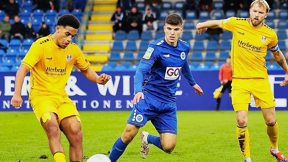 Sisco Ngambia Dzonga (li.) wechselt zum FC St. Pauli. 
