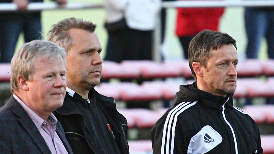 Das Dreigestirn bleibt auch für die neue Saison zusammen: Präsident Herbst, Sportdirektor Grabinski und Trainer Fuchs (v. l.) F: Rinke