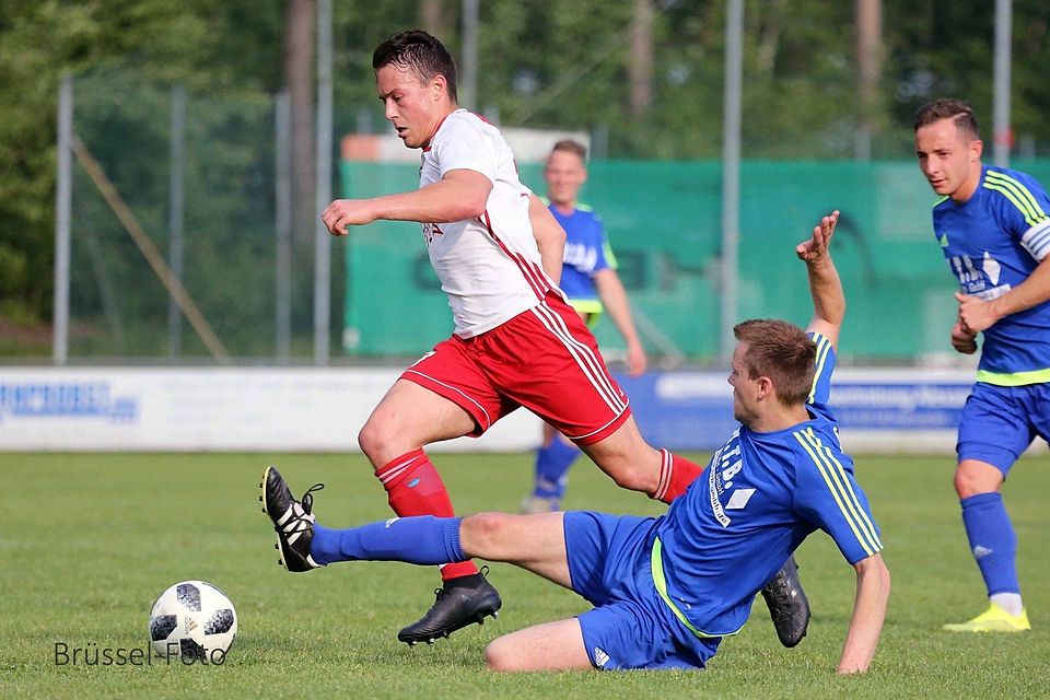 Lange sind die letzten Relegationsspiele auf Oberpfälzer Boden – hier zwischen Viehhausen und Ponholz um den Bezirksliga-Aufstieg – her.