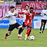 Die Siegesserie des SV Wacker Burghausen reißt gegen die SpVgg Bayreuth, die kleinen Bayern unterliegen nach Führung knapp.