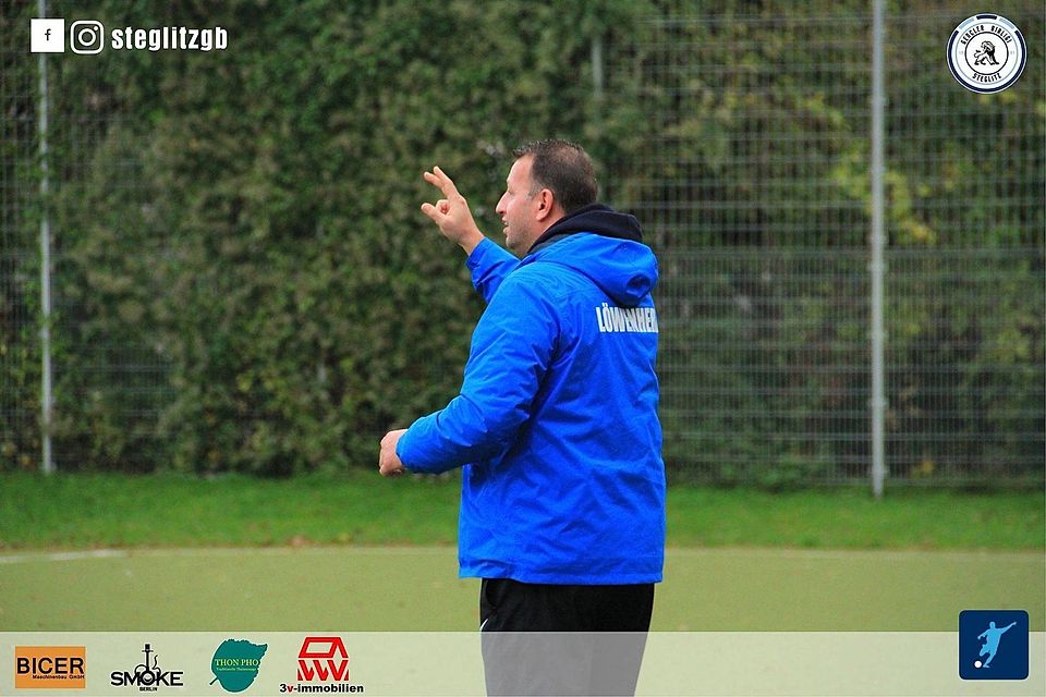 Denis Drnda bleibt Cheftrainer in Steglitz.