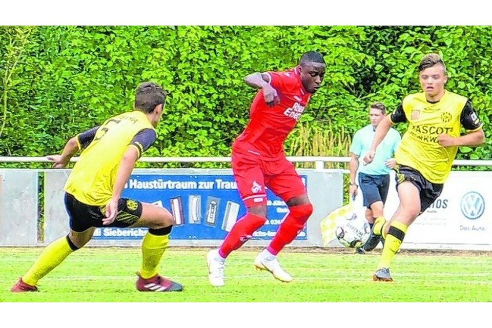 Auch im dritten Einlagespiel des Salingia-Cups wurde den Zuschauern ein spannendes Duell geboten, diesmal zwischen den Teams von Köln und Kerkrade. Foto: Wickmann