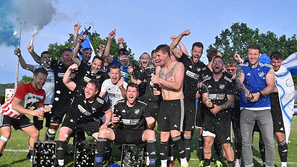 Der SV Riedlhütte steigt in die Kreisliga auf.