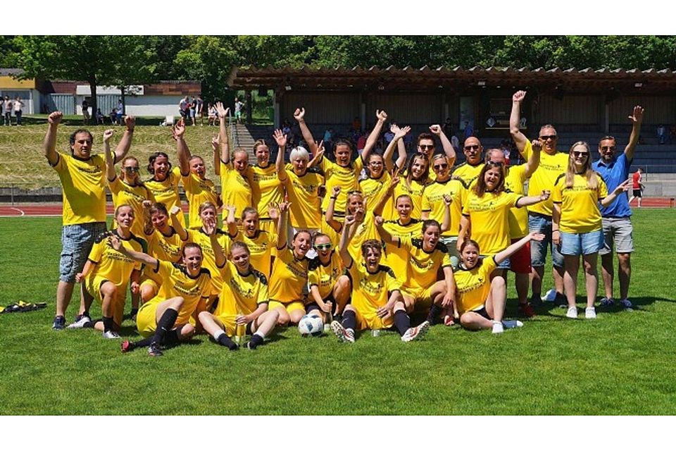 Die Fußballerinnen der SG Aulendorf sind Meister in der Bezirksliga Bodensee geworden. Foto: privat