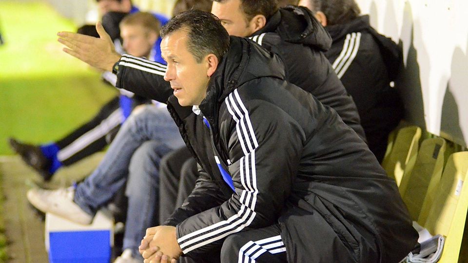 Tomas Galasek sitzt zwar beim Medienhaus-Cup nicht auf der Bank des Bayernligisten SpVgg SV Weiden, traut seiner Mannschaft aber durchaus die Titelverteidigung zu. F: Nachtigall